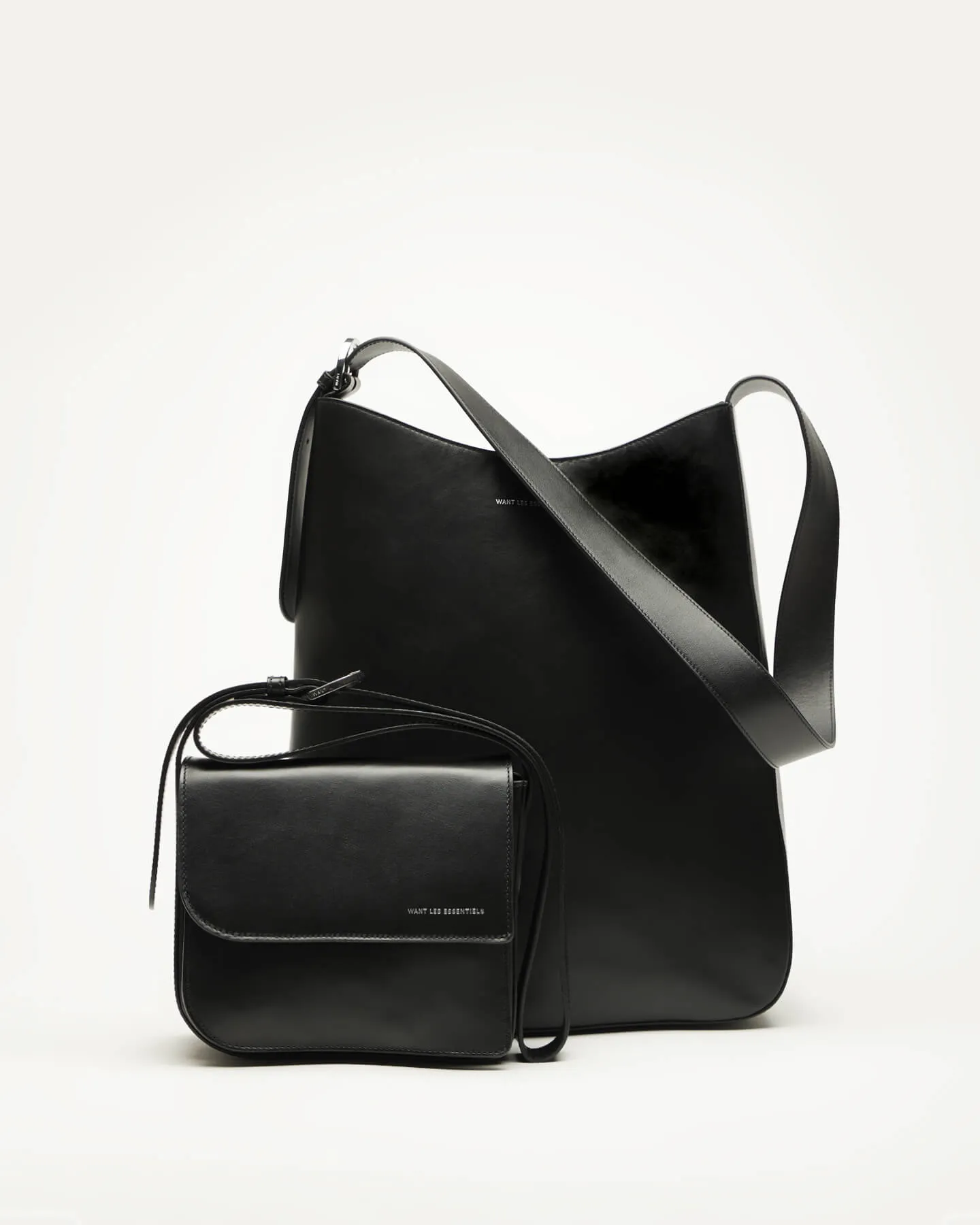 Arch XL Smooth Leather Shoulder Bag