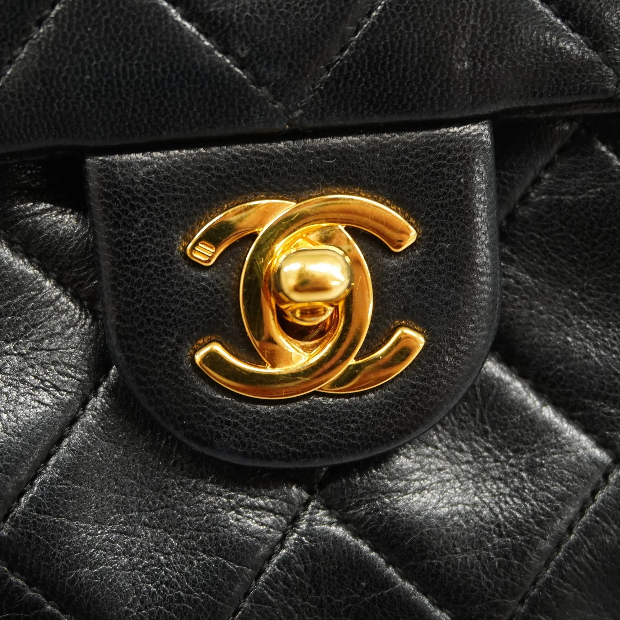 ChanelAuth  Matelasse Diana Flap Chain Shoulder Women's Leather Shoulder Bag
