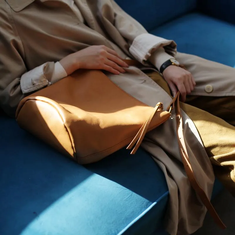 Fashion Womens Brown Leather Bucket Shoulder Bag Soft Leather Zipper White Tote Bucket Crossbody Bag Side Purse