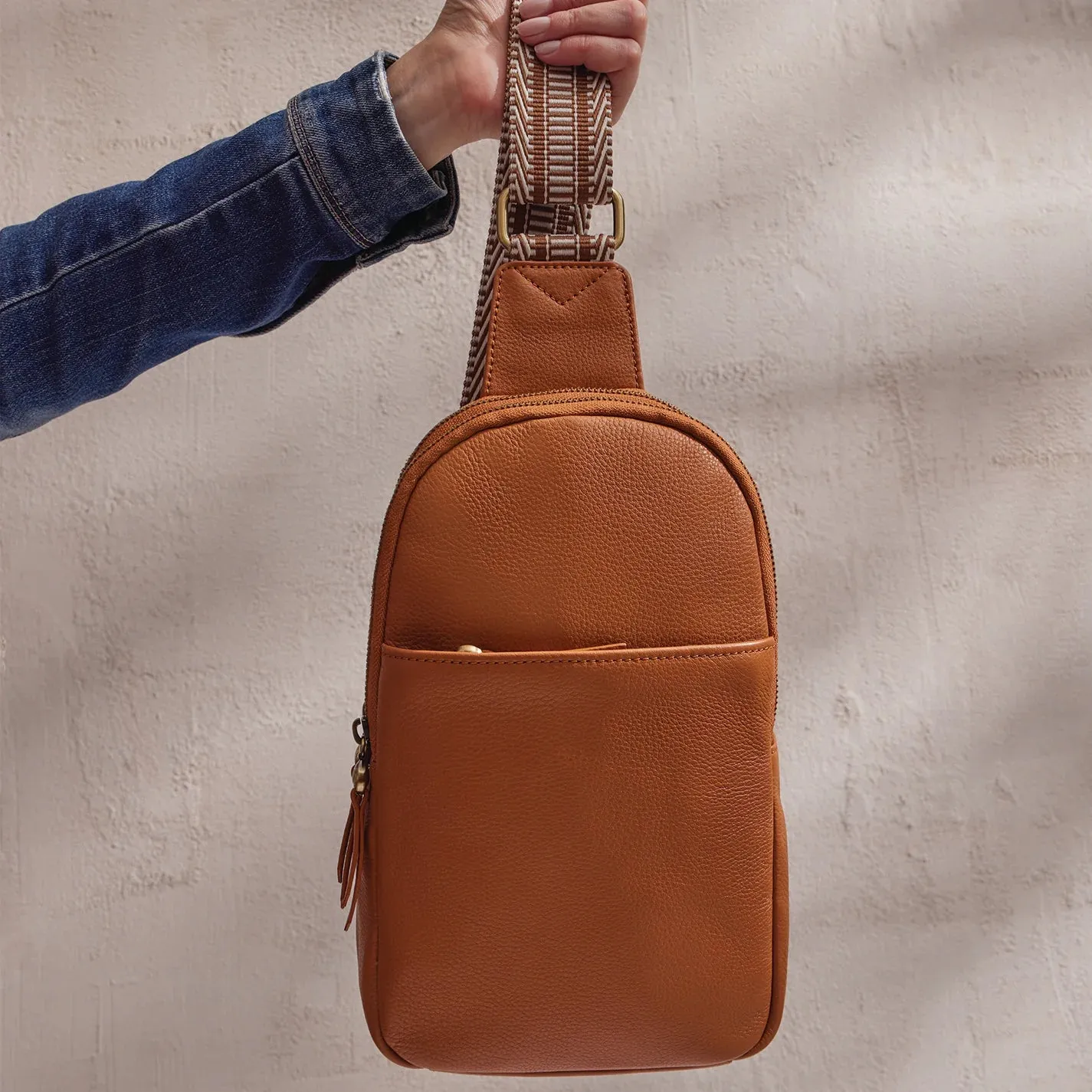 Hobo - Cass Sling Bag