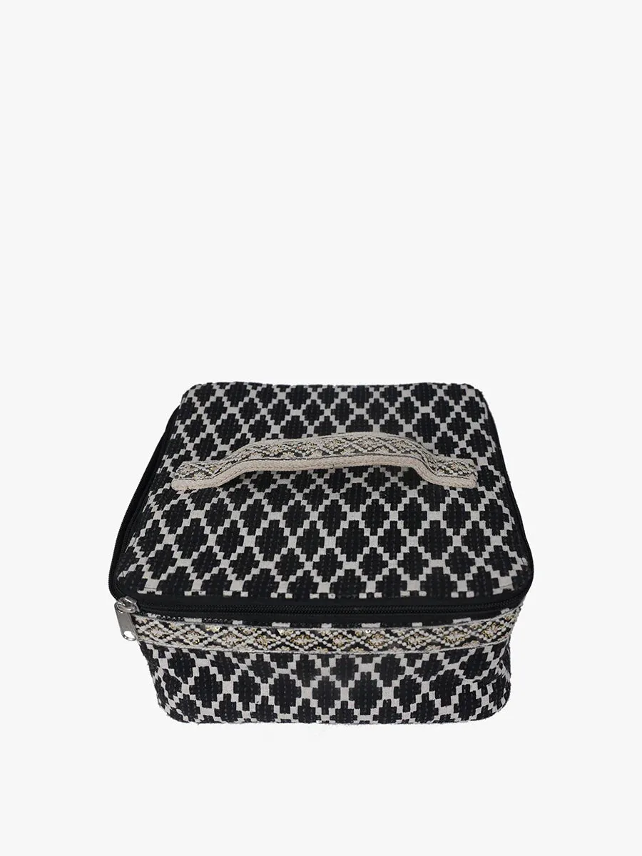 Jen & Co - Neve Cosmetic Case, Black & Ivory