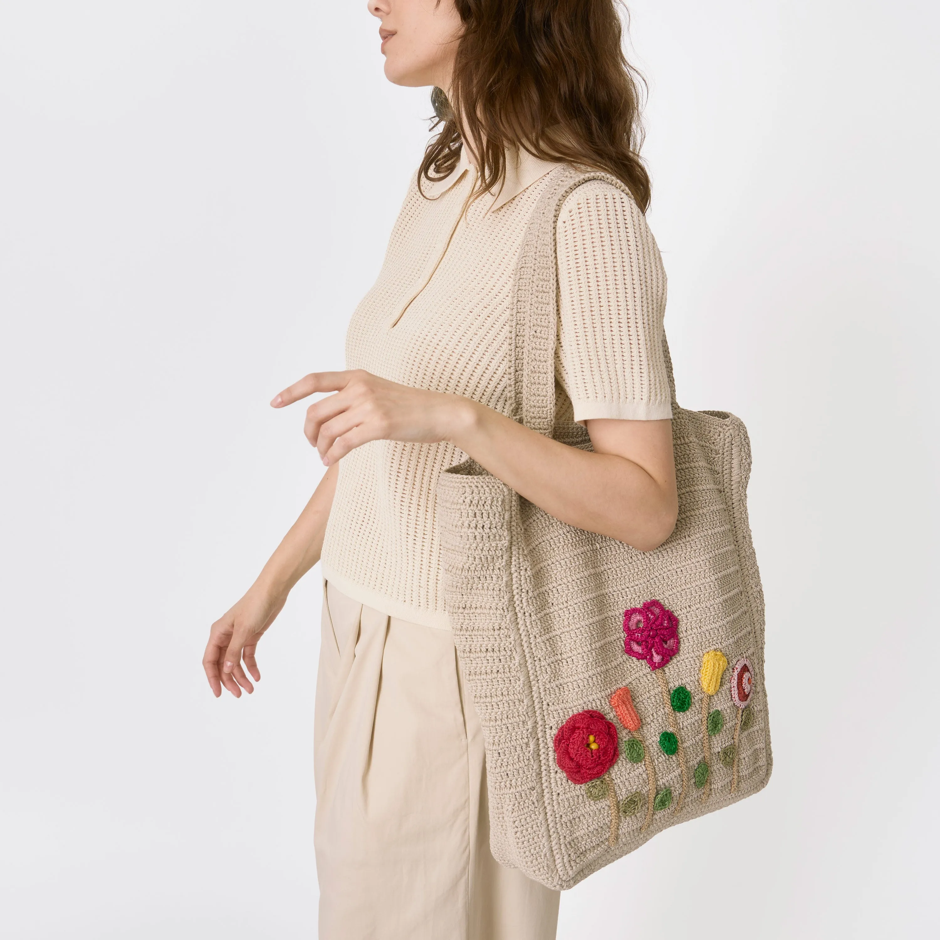 Lanie Market Tote - Hand Crochet - Flower Ecru