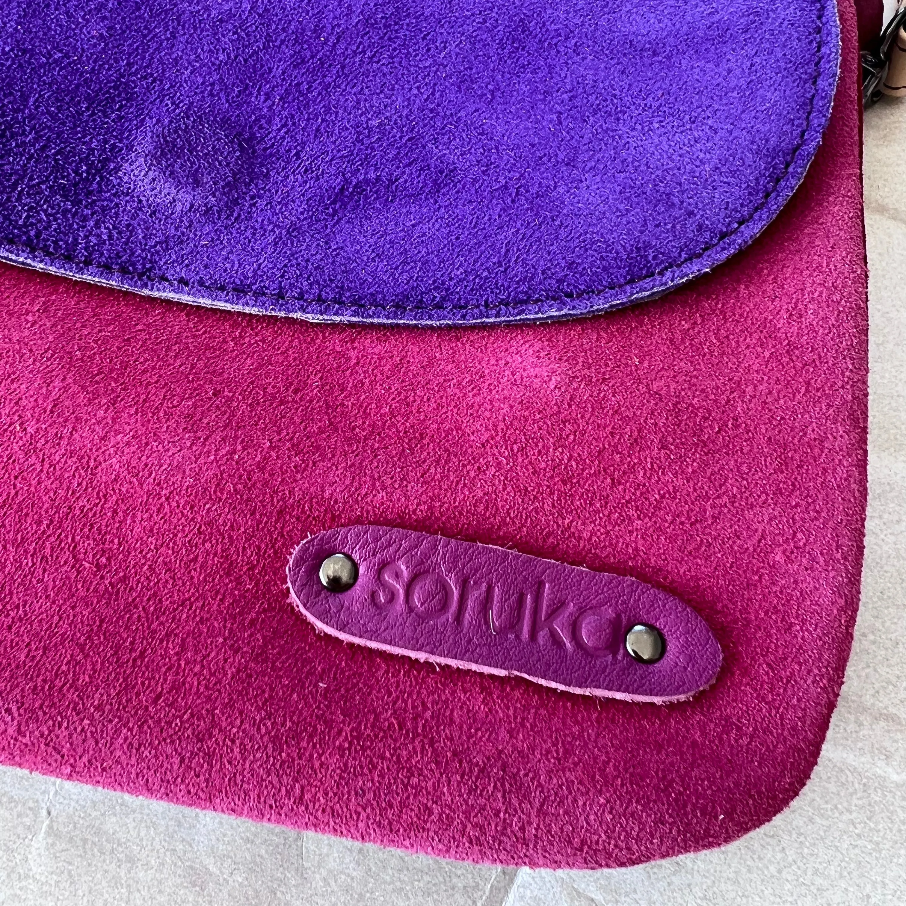 Soruka - Leo Reversible Suede Bag, Fuchsia