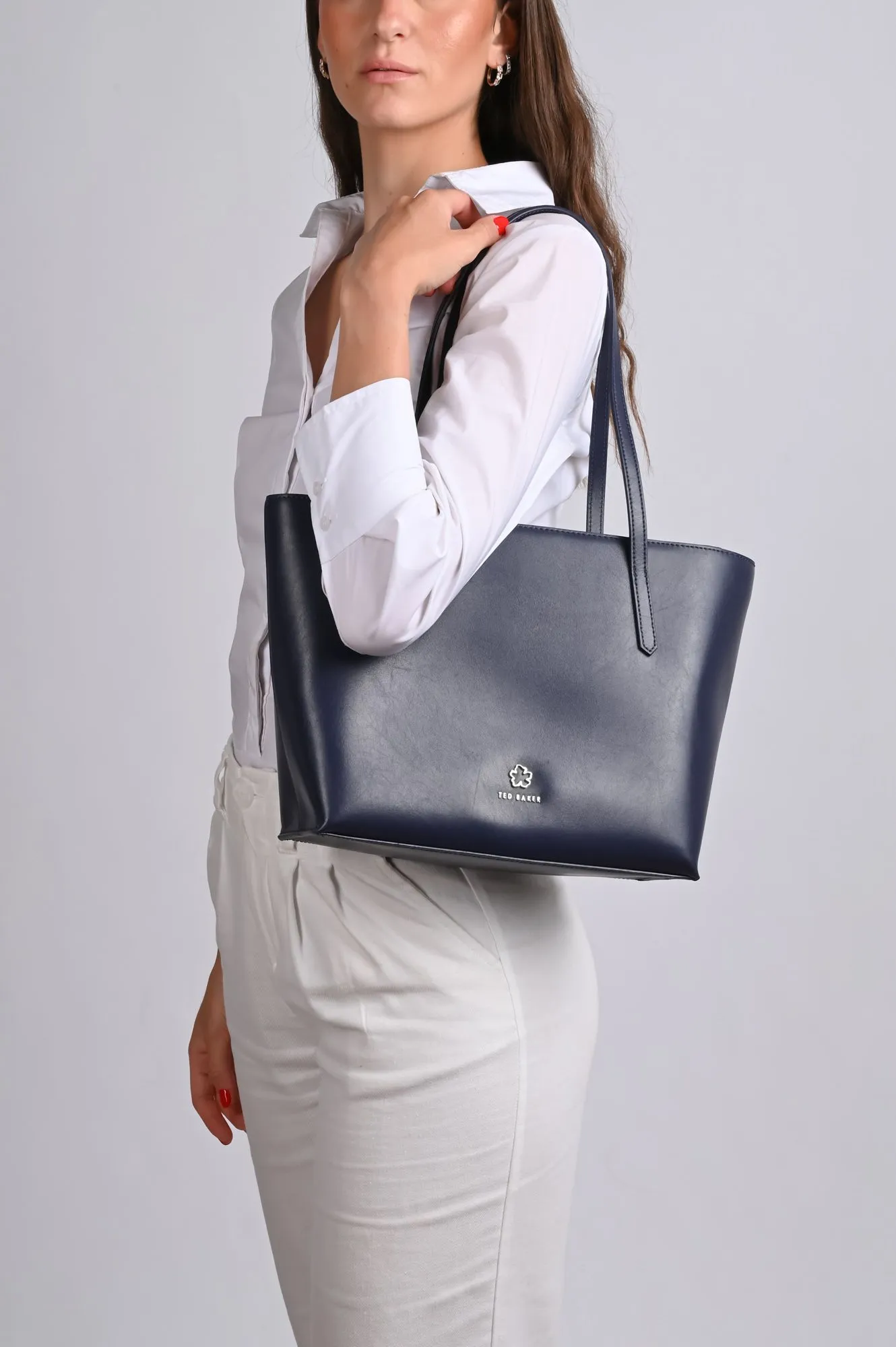 T.E.D B.A.K.E.R Jorjina Tote Bag