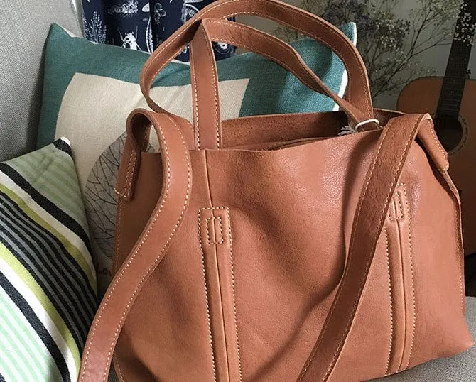 Vintage WOMENs Black Small LEATHER Tote Bag Fashion Tote Purse FOR WOMEN