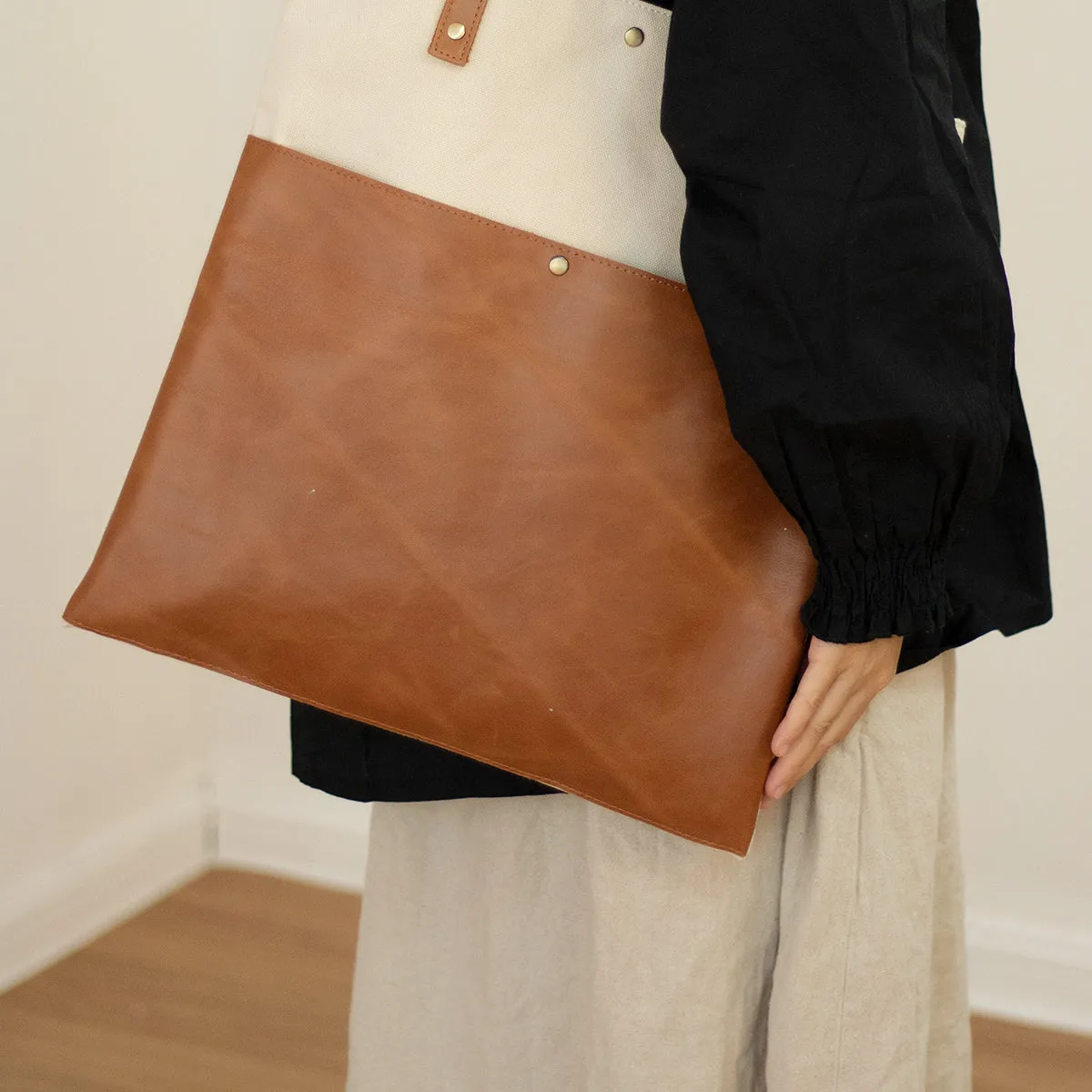 White&Brown Canvas Tote Bag Canvas Leather Handbag Womens Canvas Leather Totes Bag for Men